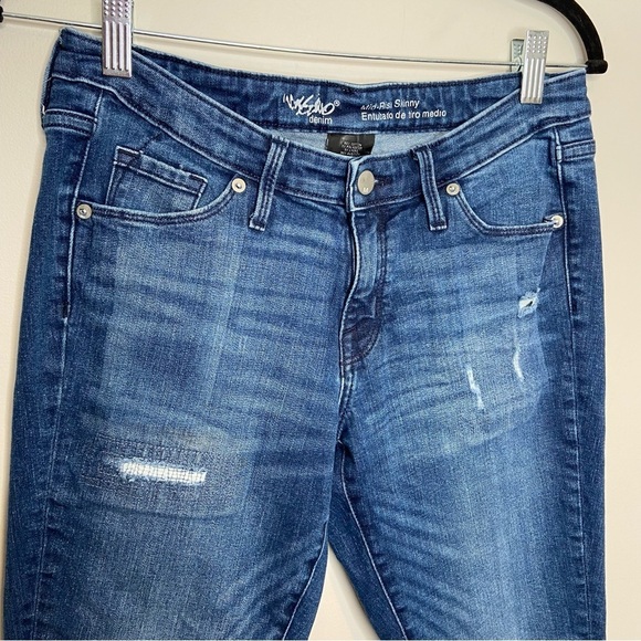 Dark wash skinny jeans size 6 regular - Picture 3 of 7